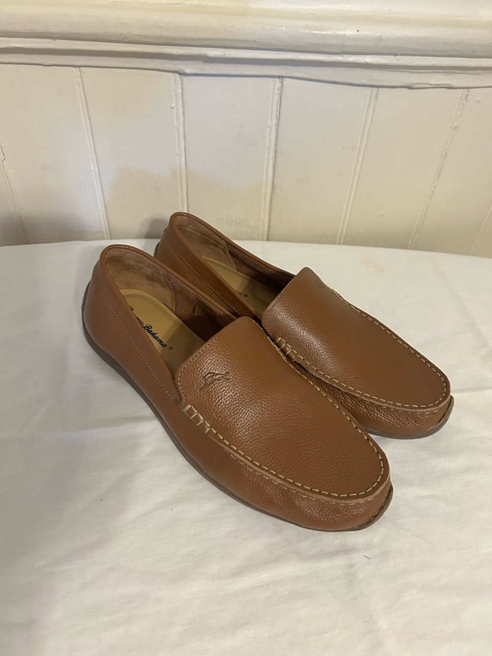 Tommy Bahama Orion Leather Driving Loafers Men’s 8